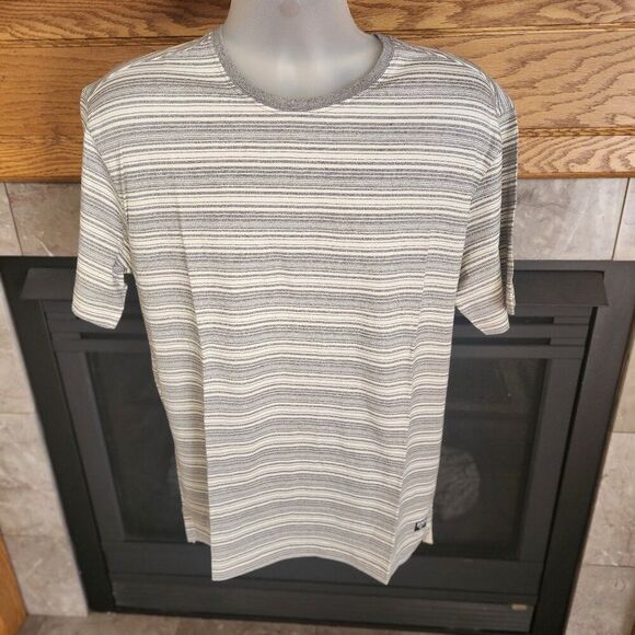 Bench Men's Feeder Striped 100% Cotton Crew Neck NWT - Picture 1 of 5